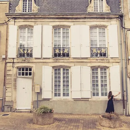 Apartament La Maison De La Liberte Jean-francois De La Perouse *