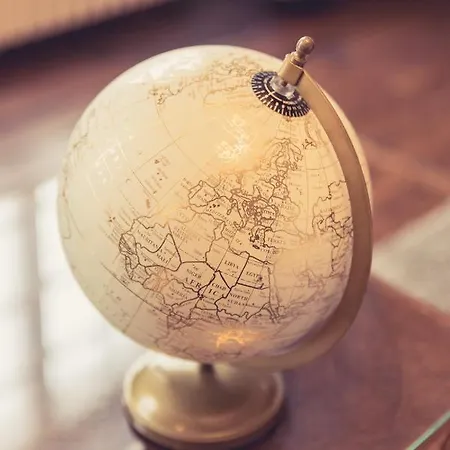 Apartament La Maison De La Liberte Jean-francois De La Perouse Poitiers