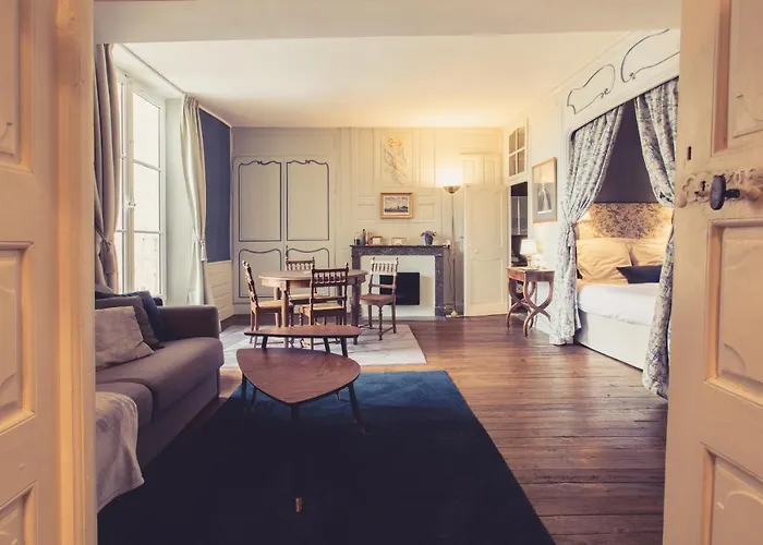 Apartamento La Maison De La Liberte Jean-francois De La Perouse Poitiers